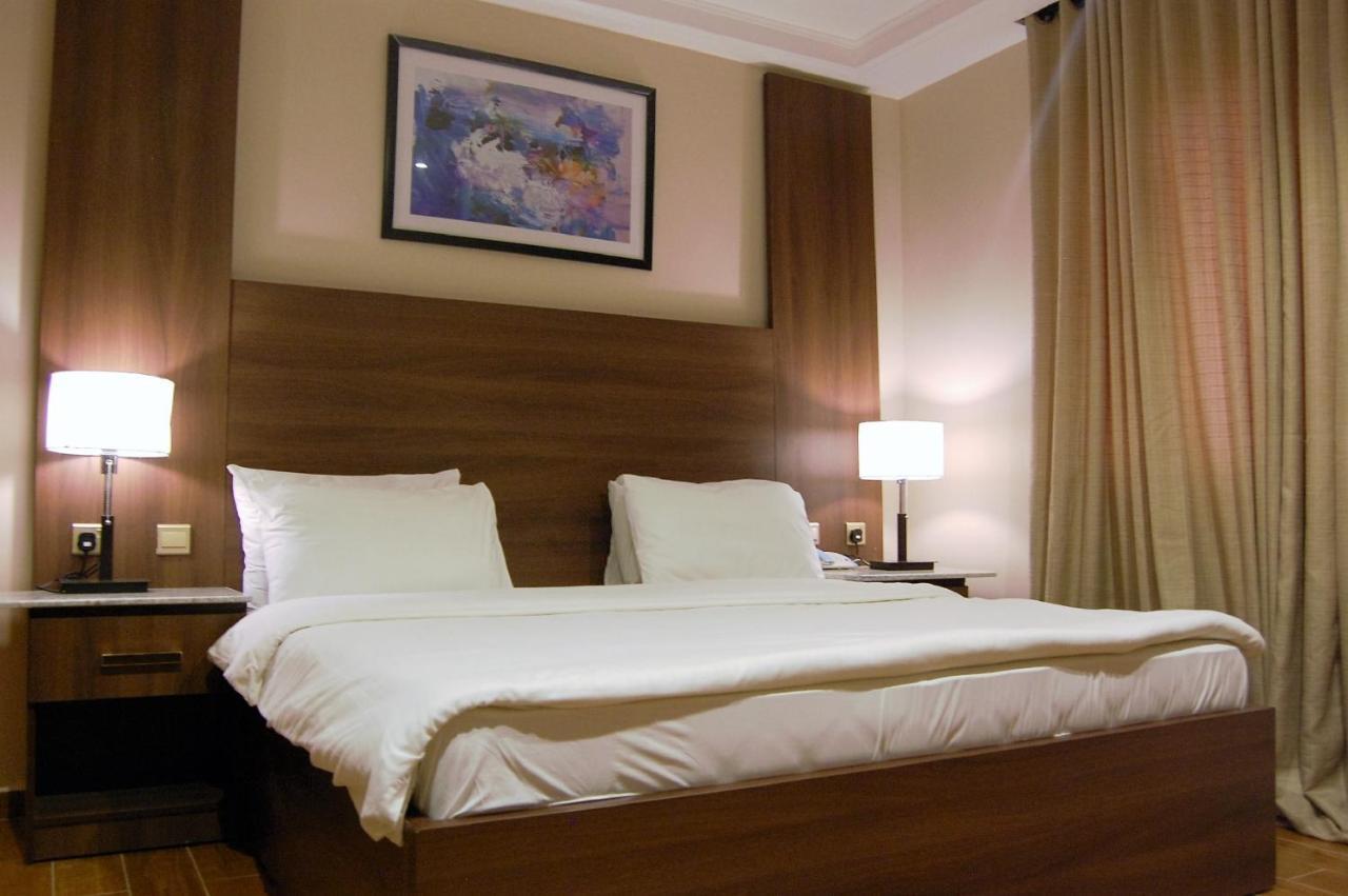 R & K Guest Palace Hotel Kano Esterno foto